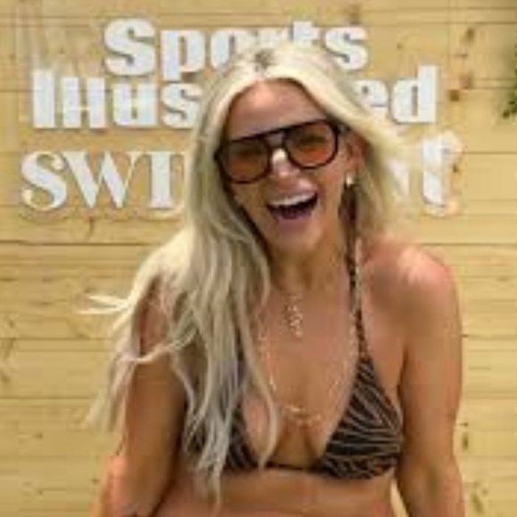 SHADY LADY ‘OLIVIA’ currently sold out - Picture 4 of 4